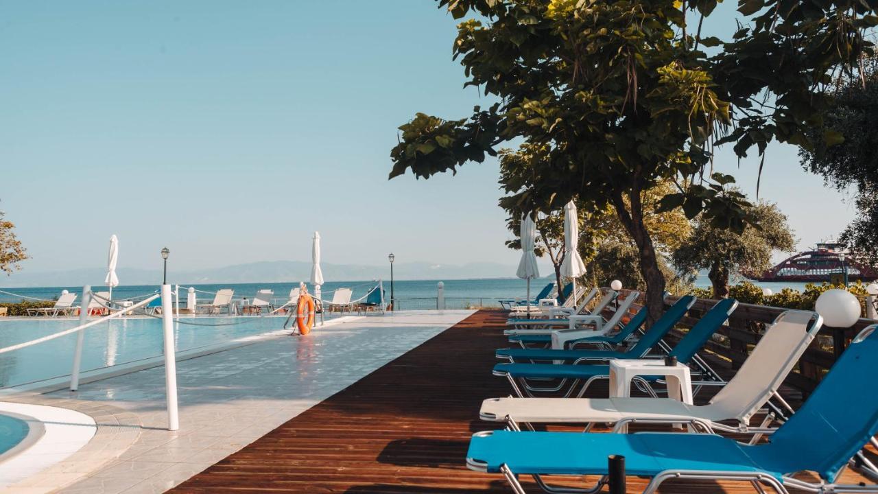 Vournelis Hotel ลีเมนาส ภายนอก รูปภาพ